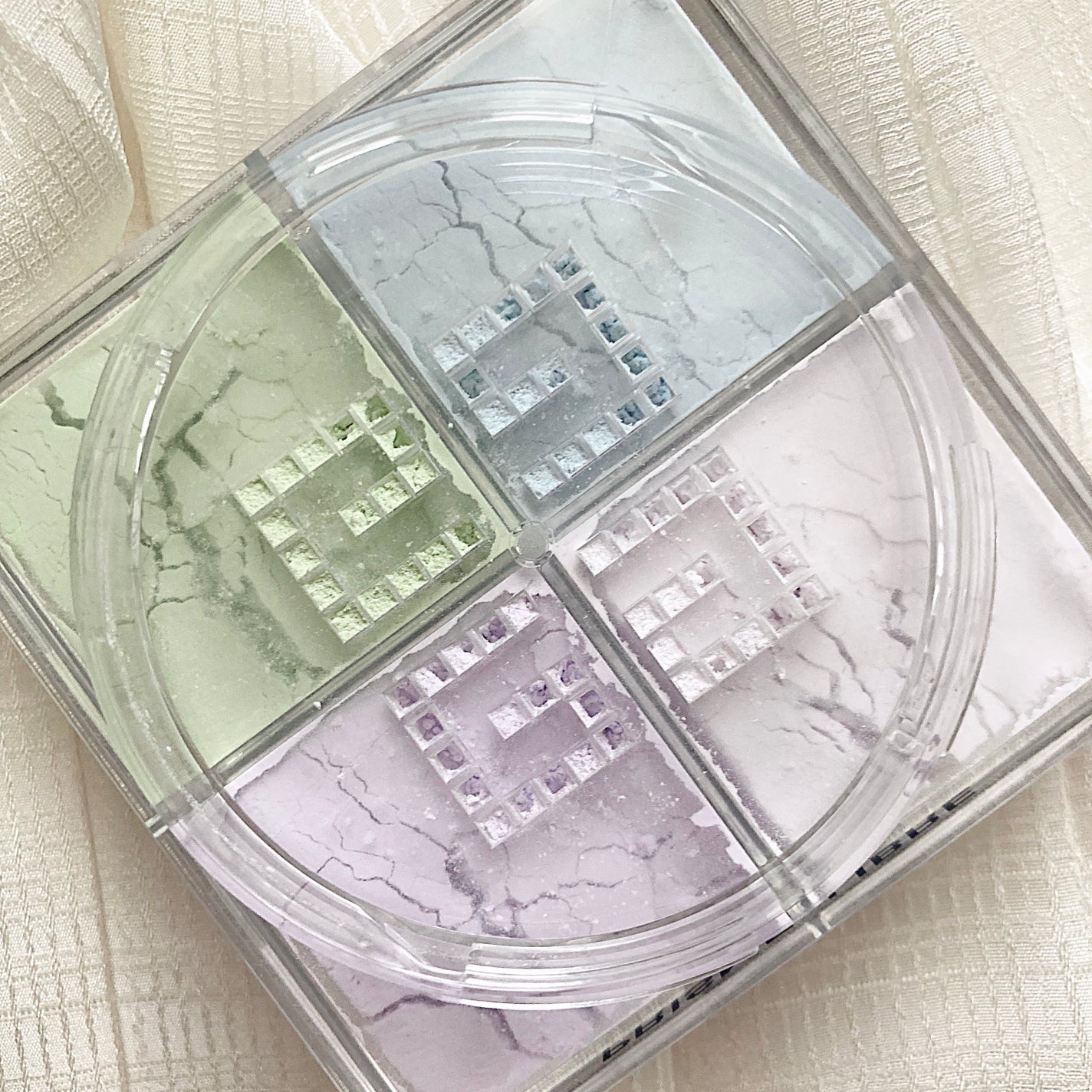 ããªãºã ã»ãªãŒãã«/GIVENCHY/ã«ãŒã¹ããŠããŒã䜿ã£ãã¯ãã³ãïŒ2æç®ïŒ