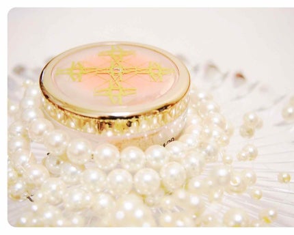 ツヤ感を残したふんわり仕上がりに♡おすすめフェイスパウダーをご紹介!【プチプラからデパコスまで】