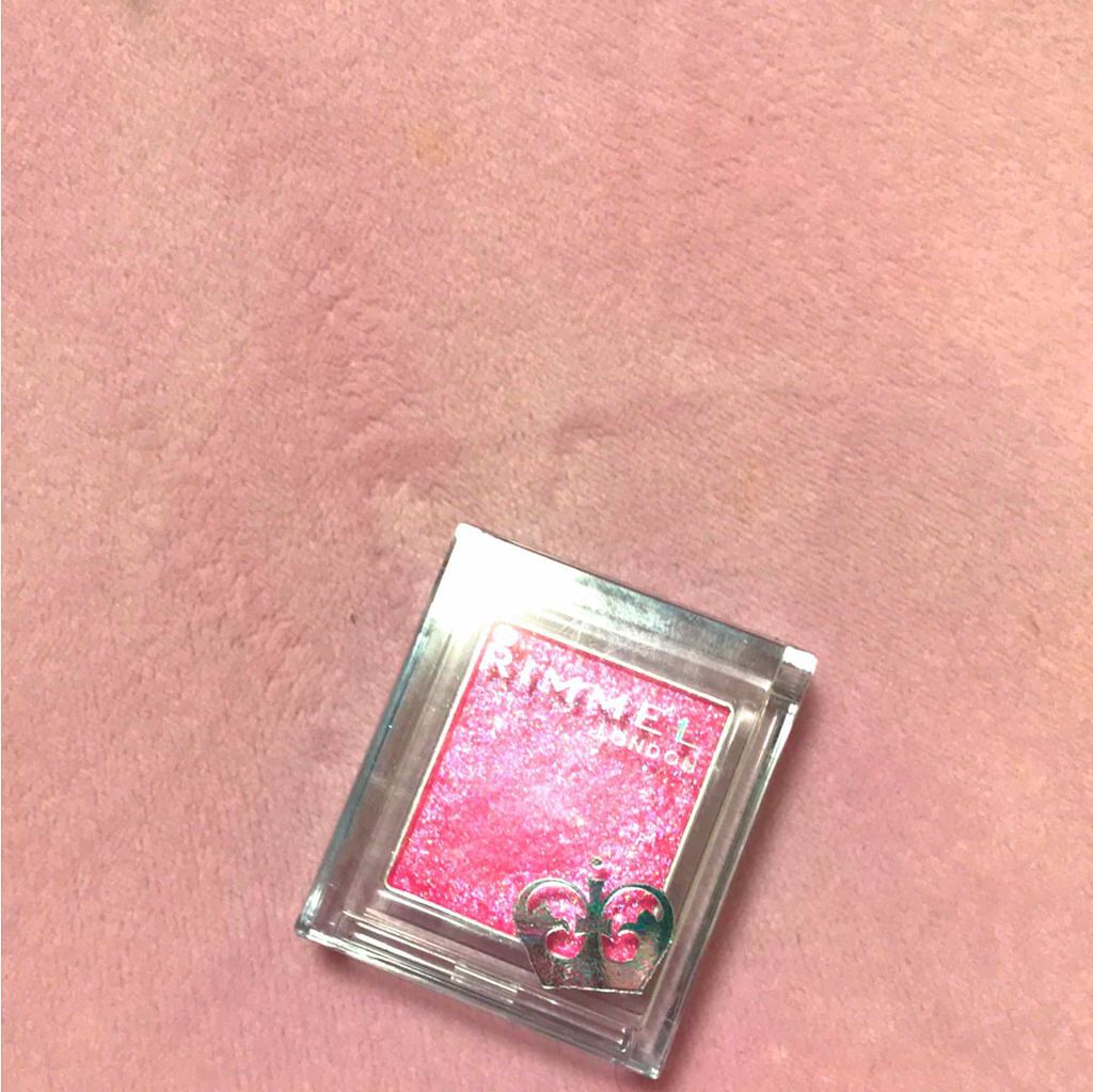 プリズム パウダーアイカラー/リンメル ロンドン/単色アイシャドウを使ったクチコミ（1枚目）