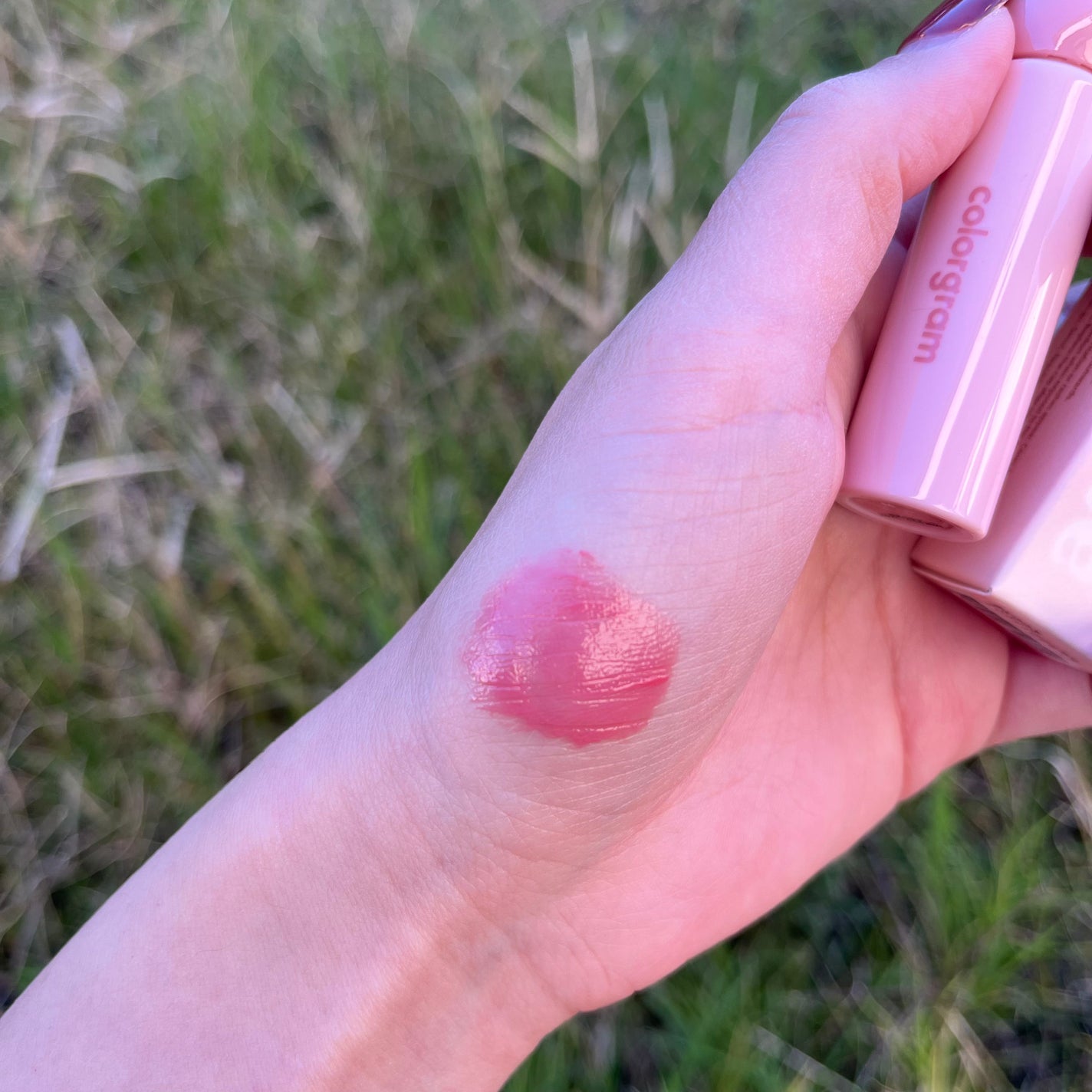 yu on LIPS 「@colorgram.officialタンフルグラスティント ..」(3枚目)