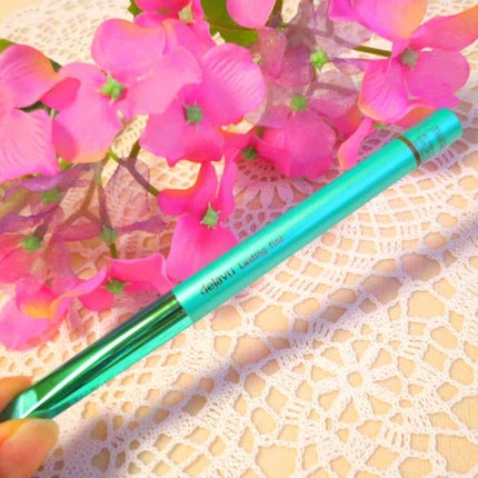 「密着アイライナー」クリームペンシル/デジャヴュ/ペンシルアイライナーを使ったクチコミ(1枚目)