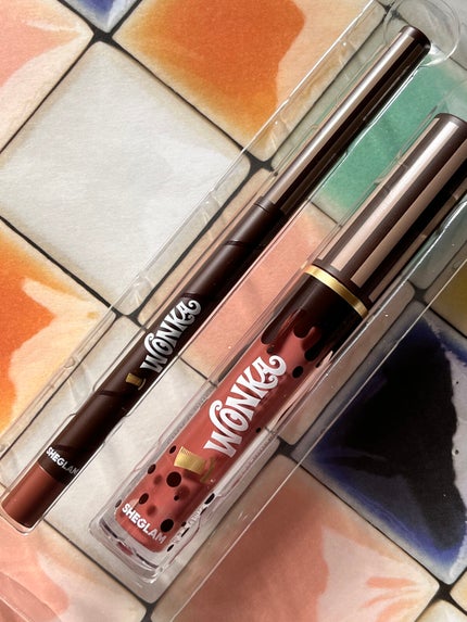 Willy Wonkaリップ牛乳/SHEGLAM/リップグロスを使ったクチコミ(4枚目)