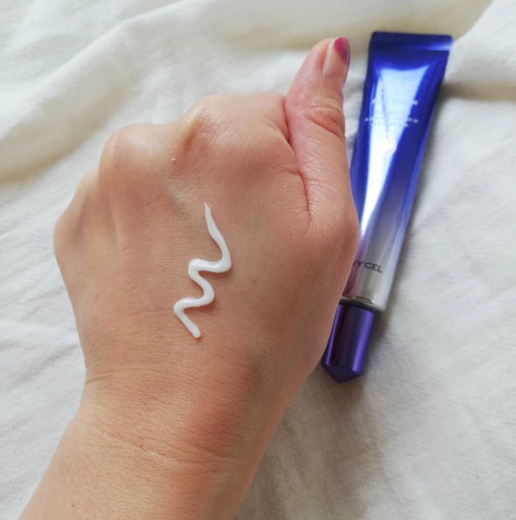 アイプラスクリーム/DEWYCEL/アイケア・アイクリームを使ったクチコミ(3枚目)