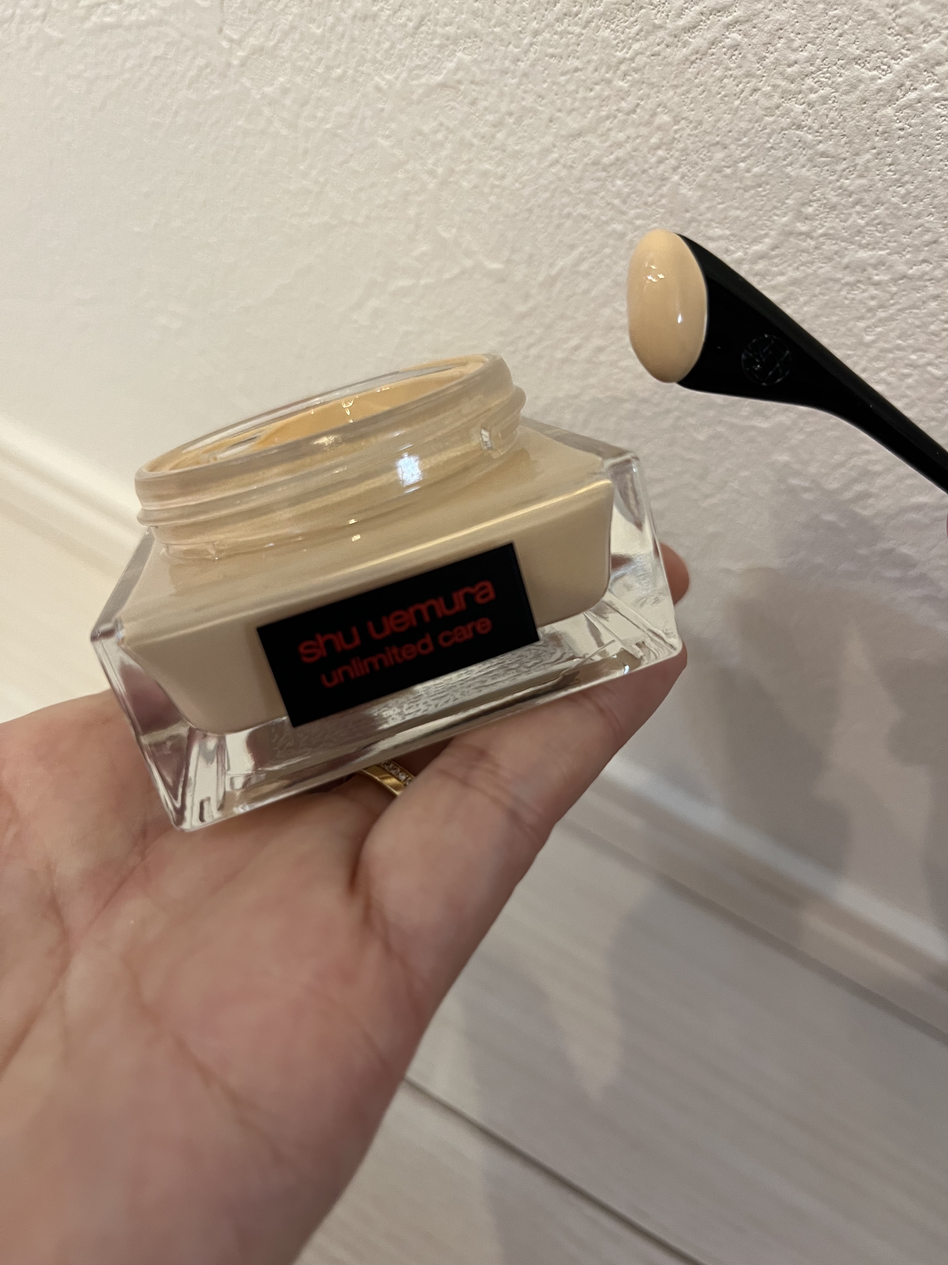 アンリミテッド ケア セラムイン クリーム ファンデーション 674/shu uemura/クリーム・エマルジョンファンデーションを使ったクチコミ（1枚目）