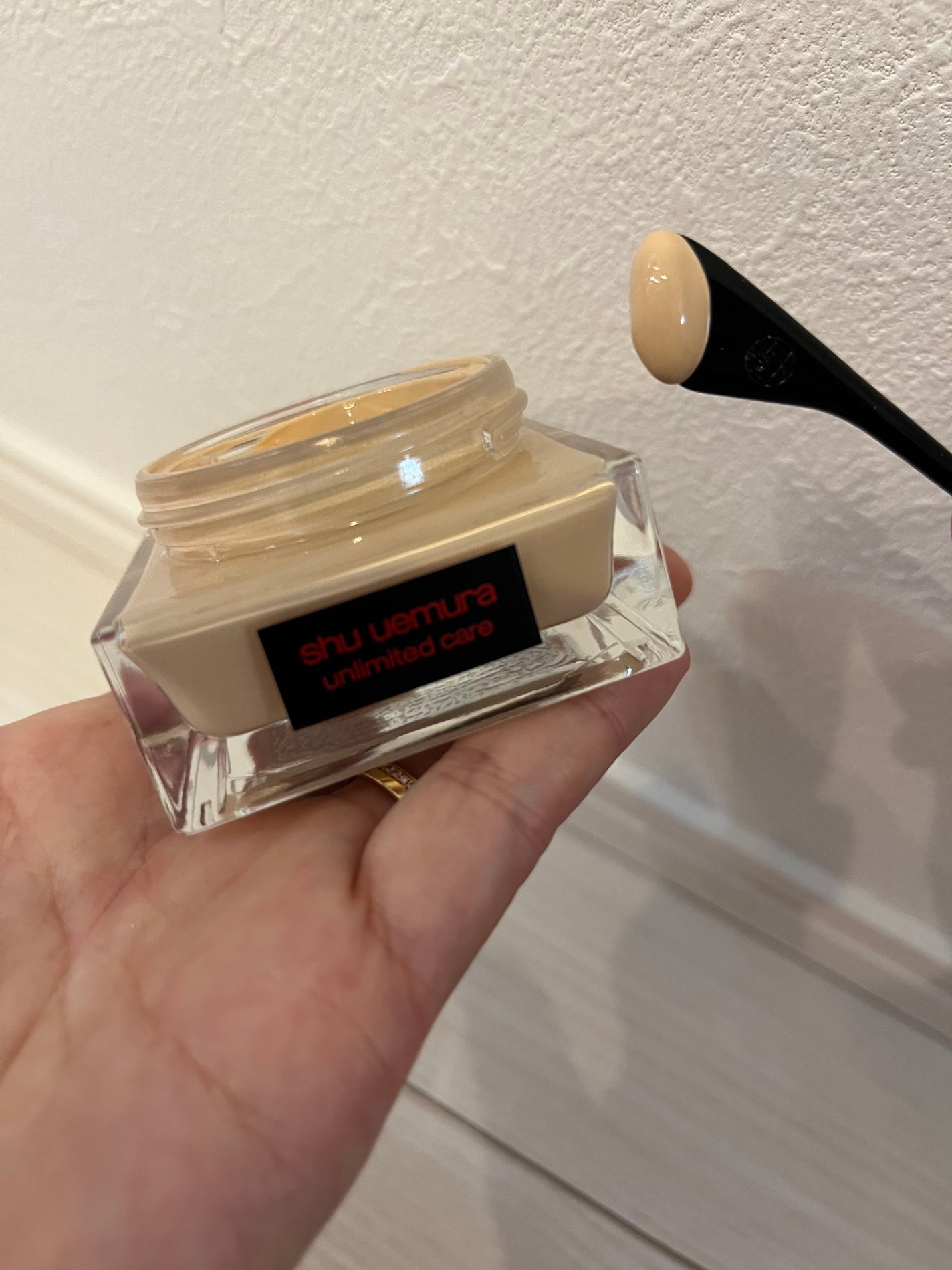 アンリミテッド ケア セラムイン クリーム ファンデーション/shu uemura/クリーム・エマルジョンファンデーションを使ったクチコミ(1枚目)