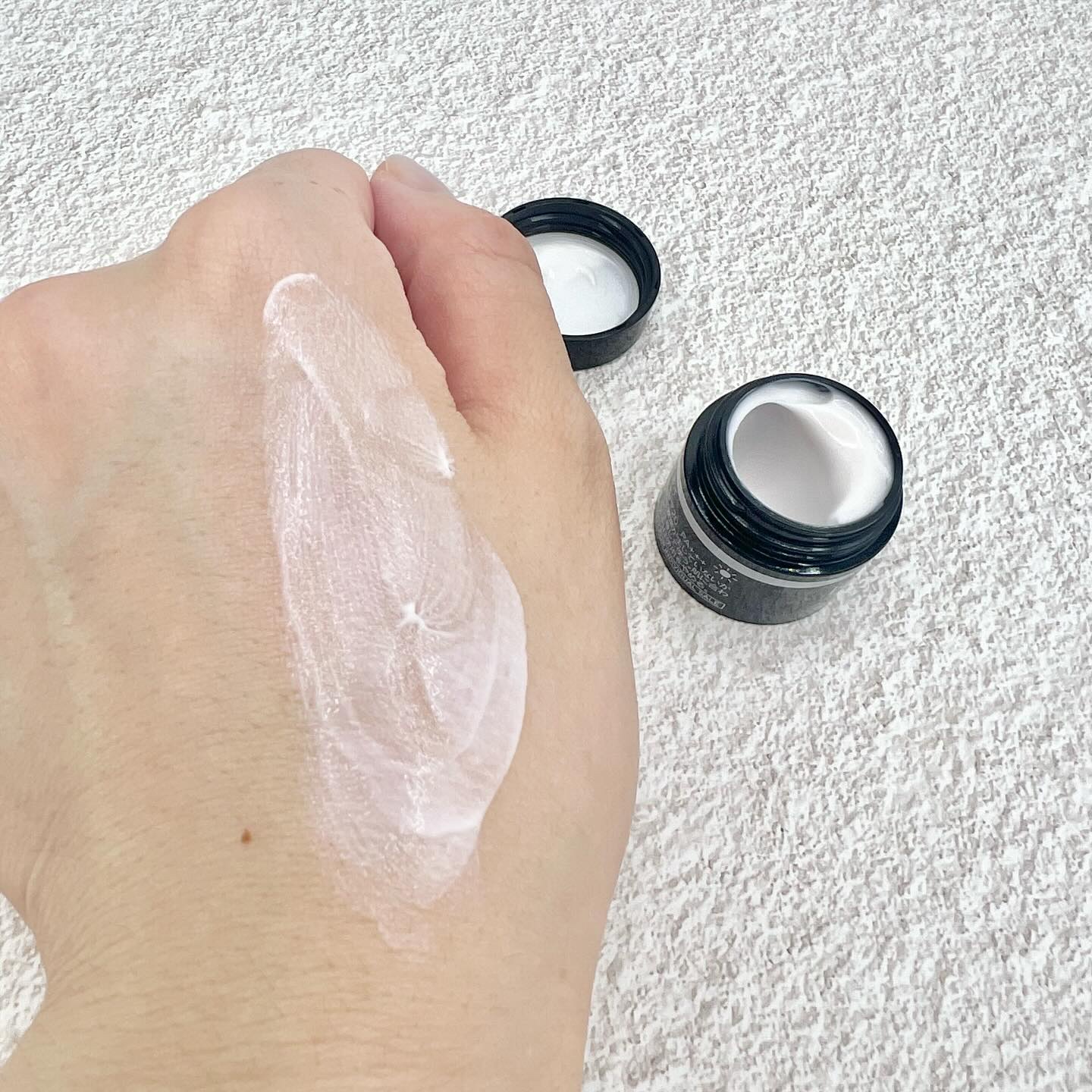 クリーム　イン　デイ/KANEBO/フェイスクリームを使ったクチコミ（3枚目）