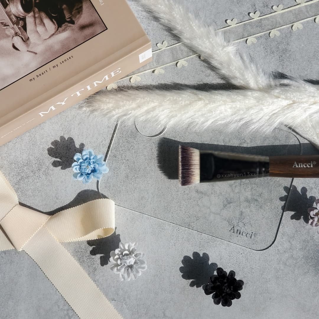 Ebony 10/Ancci brush/メイクブラシを使ったクチコミ（2枚目）