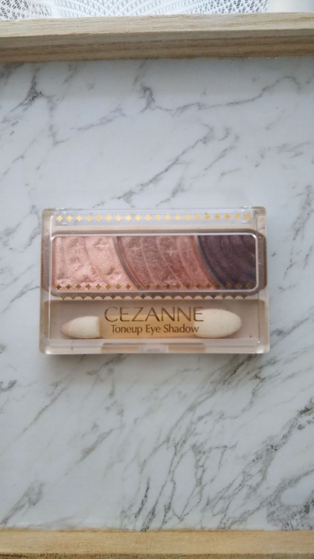 トーンアップアイシャドウ/CEZANNE/アイシャドウパレットを使ったクチコミ(1枚目)