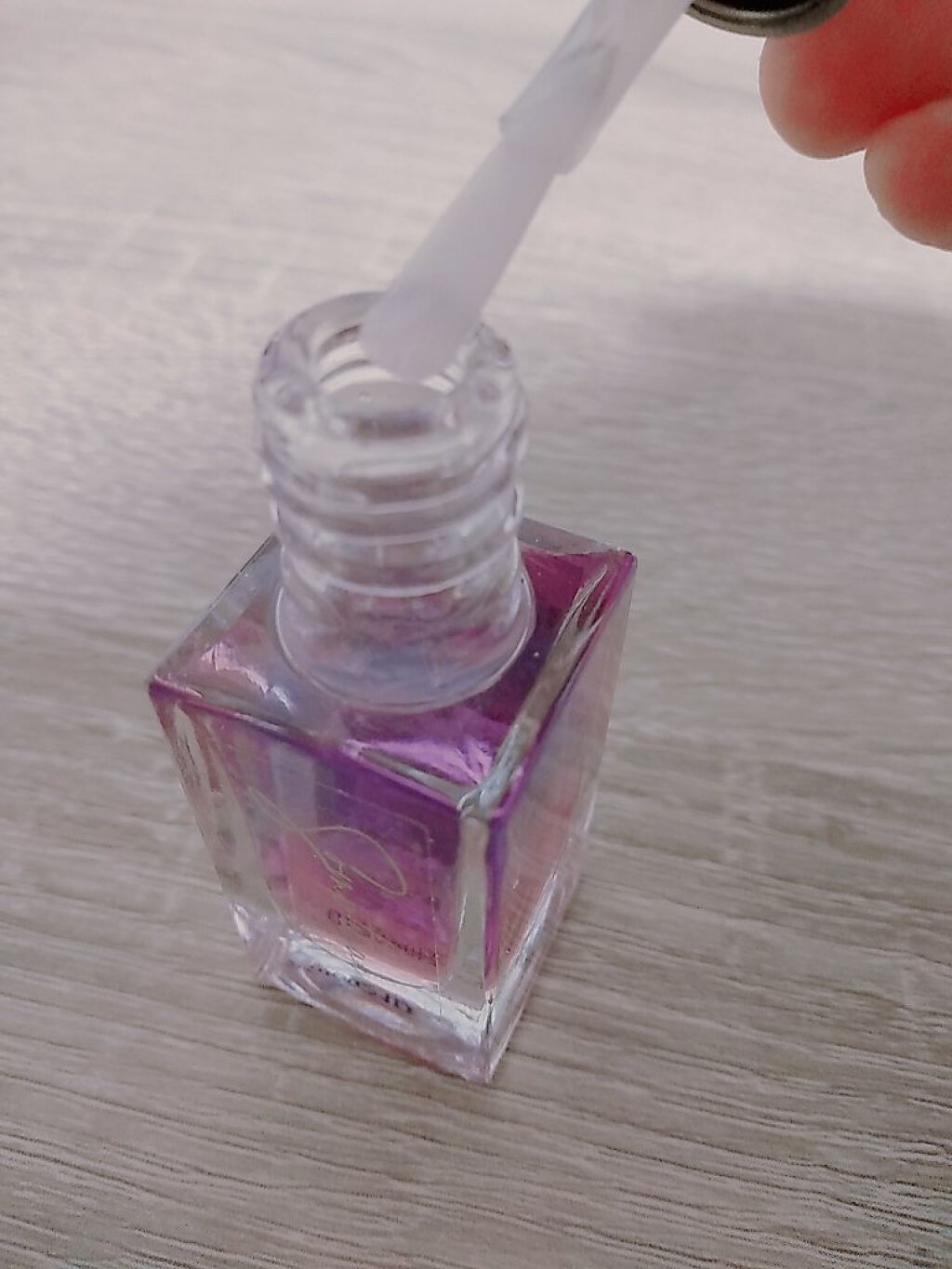 Somptueux(ソンプチュー) ネイルオイル/DAISO/ネイルオイル・トリートメントを使ったクチコミ（3枚目）