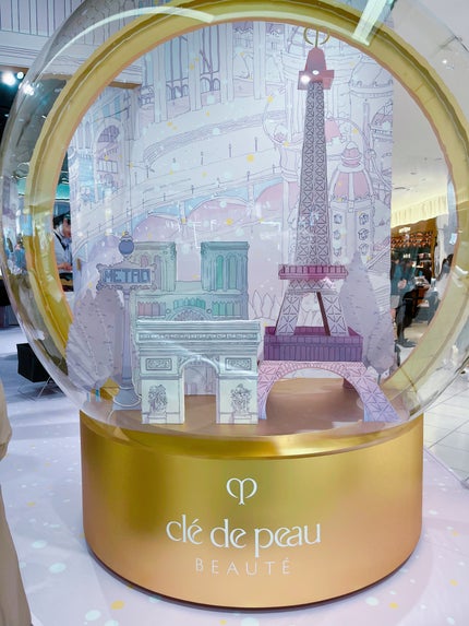 ル・レオスールデクラ /クレ・ド・ポー ボーテ/パウダーハイライトを使ったクチコミ(5枚目)