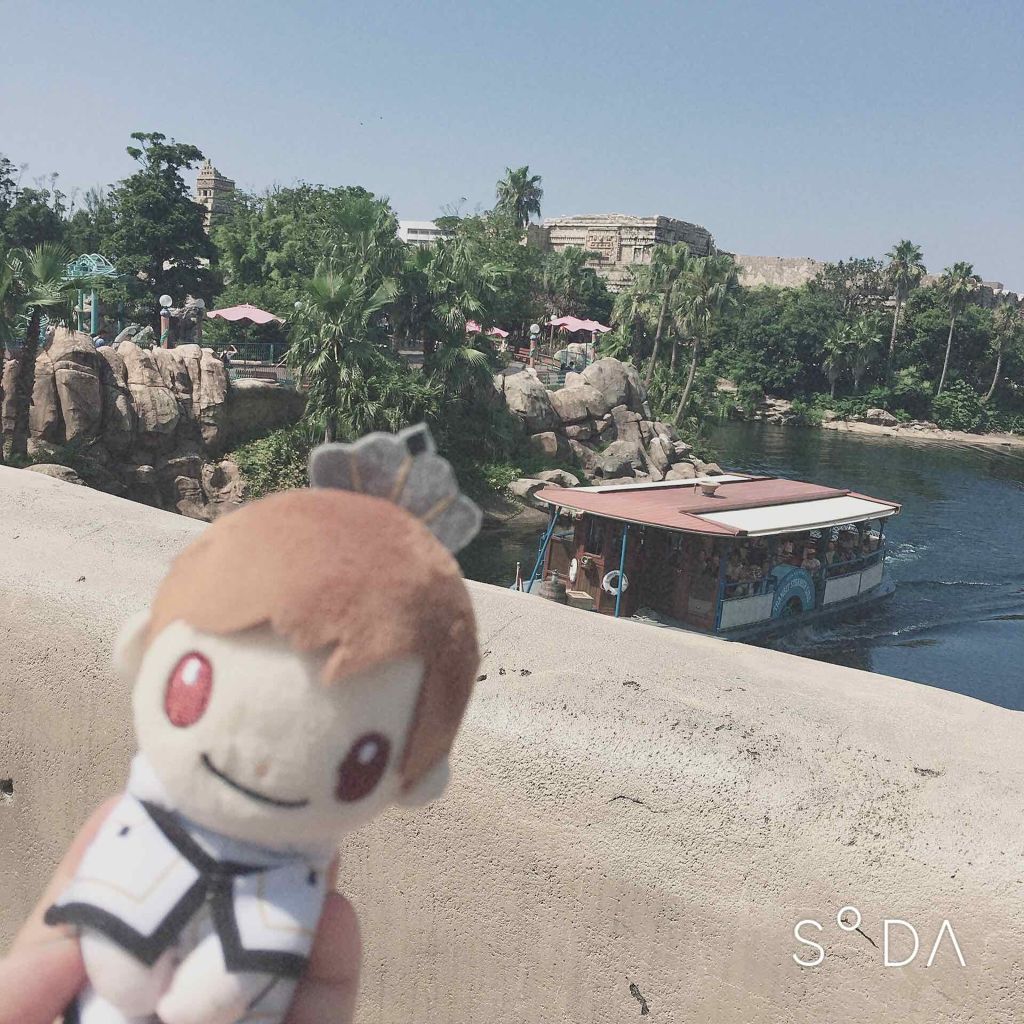 ラスティンググロスリップ/CEZANNE/口紅を使ったクチコミ（2枚目）