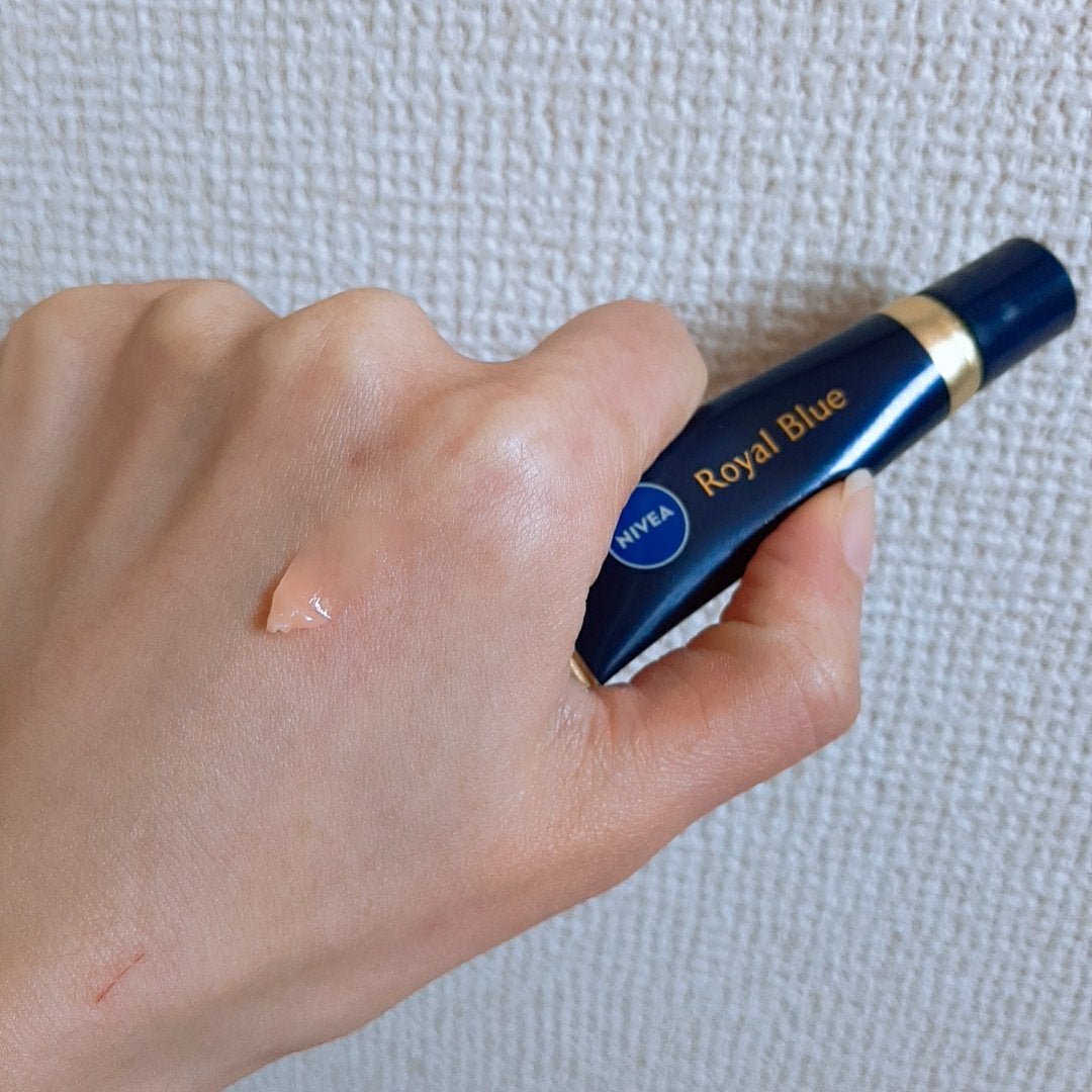 ニベア ロイヤルブルーリップ 濃密美容ケア/ニベア/リップ美容液を使ったクチコミ(3枚目)