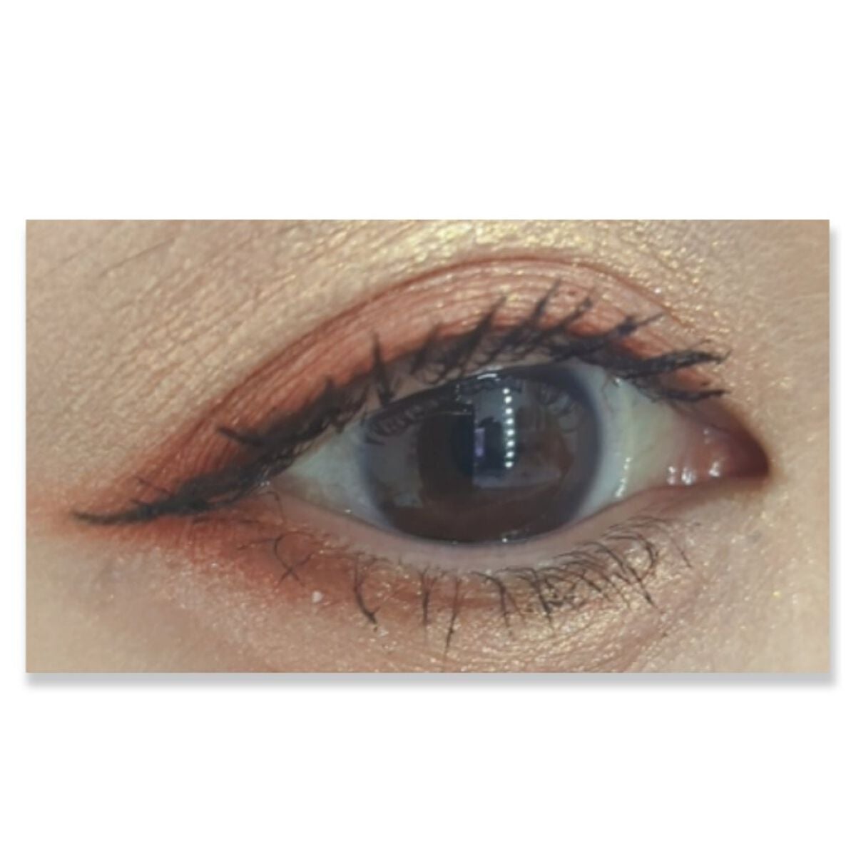 レブロン ダズル アイシャドウ クアッド/REVLON/アイシャドウパレットを使ったクチコミ(3枚目)