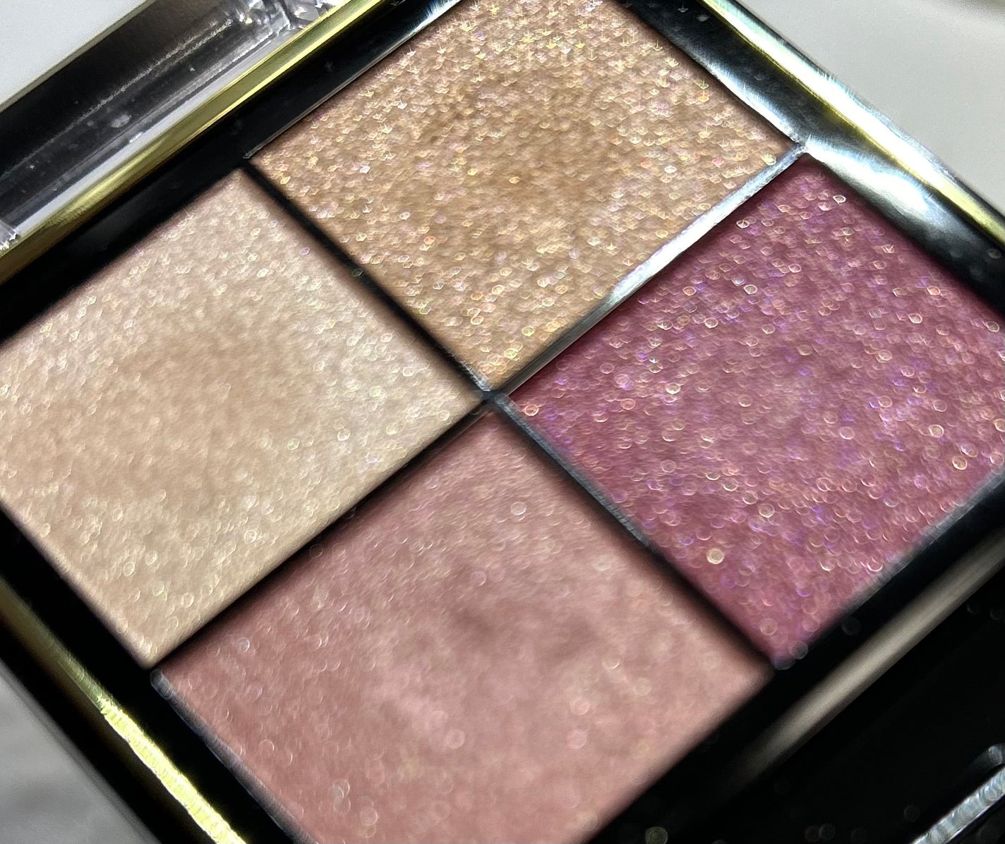 リアルクローズシャドウ/excel/アイシャドウパレットを使ったクチコミ(3枚目)