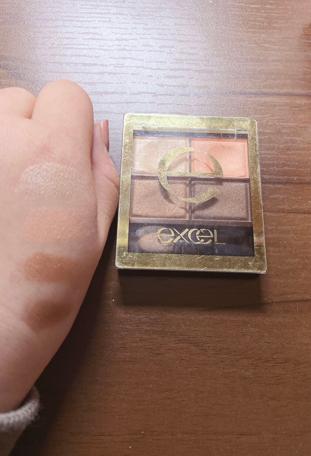 スキニーリッチシャドウ/excel/アイシャドウパレットを使ったクチコミ(3枚目)