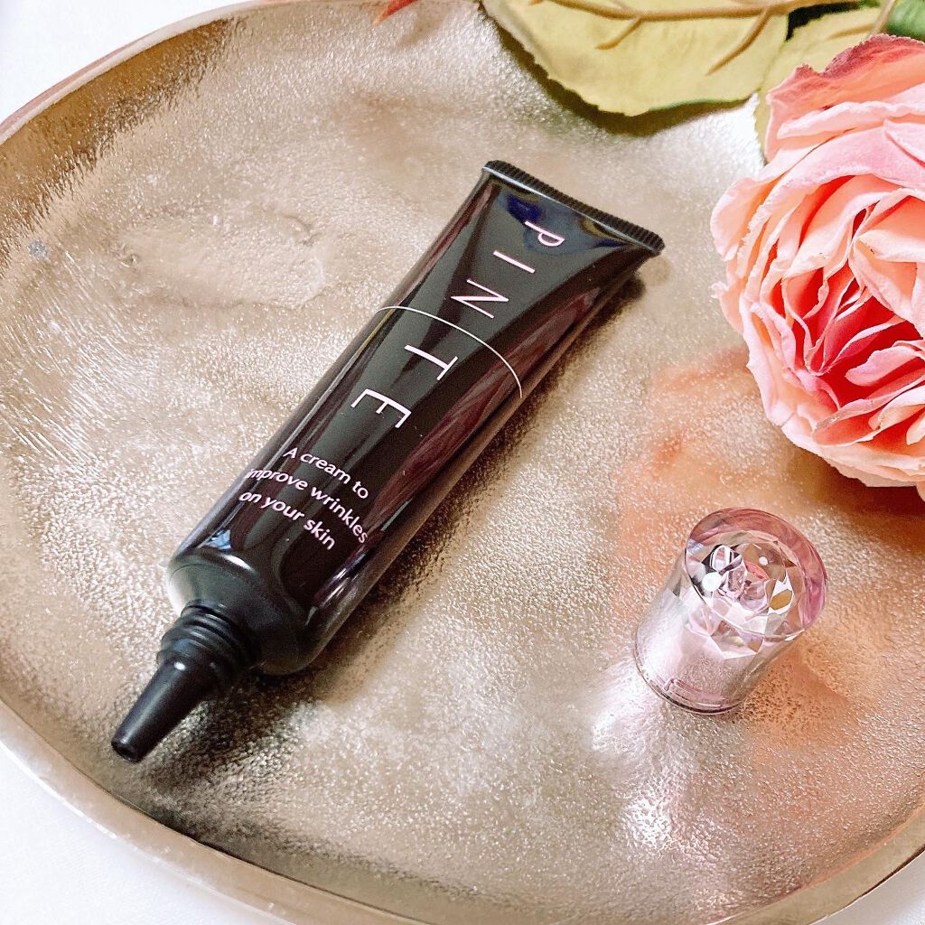 Rie_beauty on LIPS 「年齢って手に出るって言いますよね。せっかくネイルやオシャレを頑..」(1枚目)