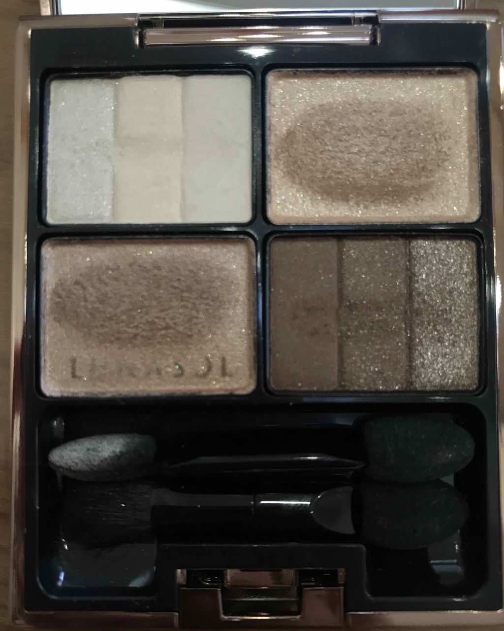 スリーディメンショナルアイズ/LUNASOL/アイシャドウパレットを使ったクチコミ(1枚目)