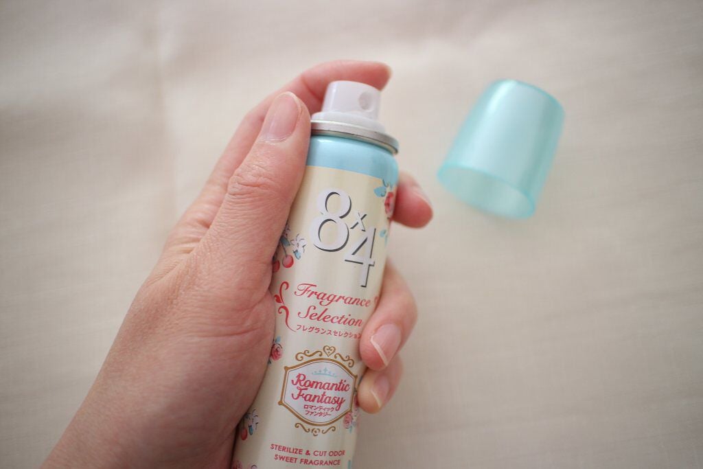 パウダースプレー フレグランスセレクション ロマンティックファンタジー/8x4/デオドラント・制汗剤を使ったクチコミ(2枚目)