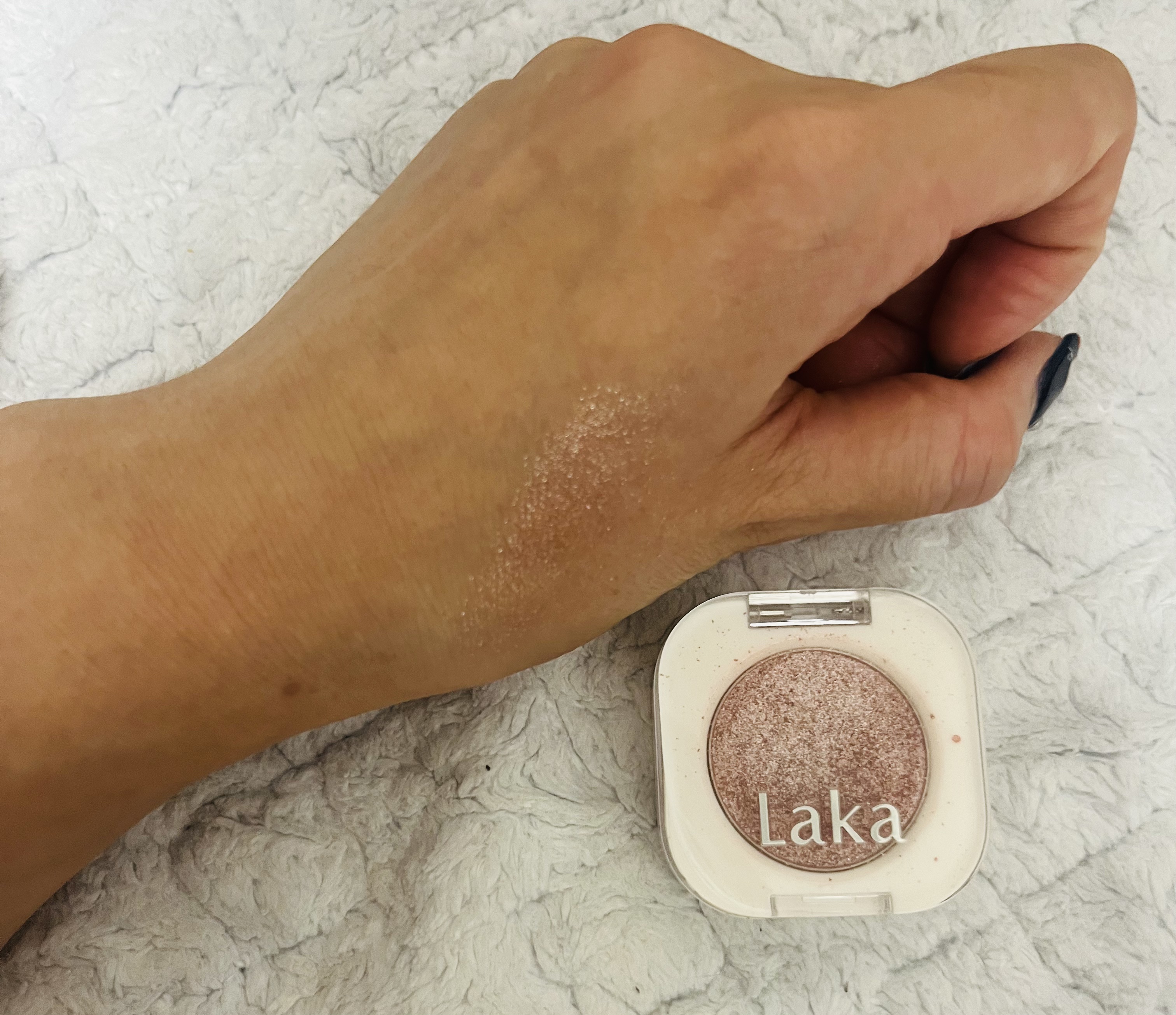 モノアイシャドウ 923 チャンス/Laka/単色アイシャドウを使ったクチコミ（1枚目）