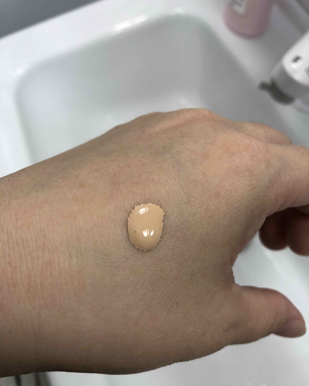 ダブルラスティング ファンデーション/ETUDE/リキッドファンデーションを使ったクチコミ（2枚目）