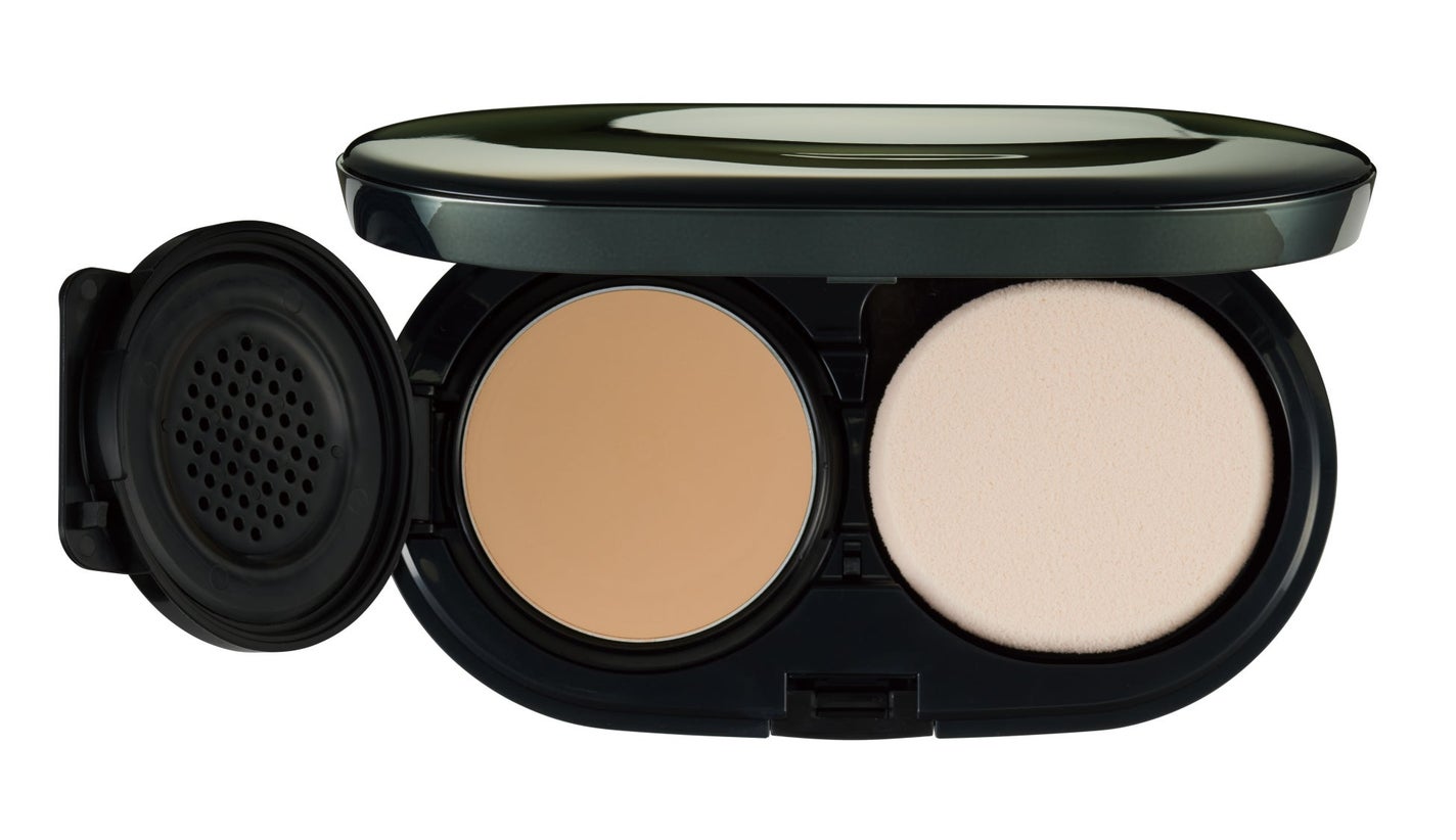 セルグレース ベースイン パクト ファンデーション ナリス化粧品