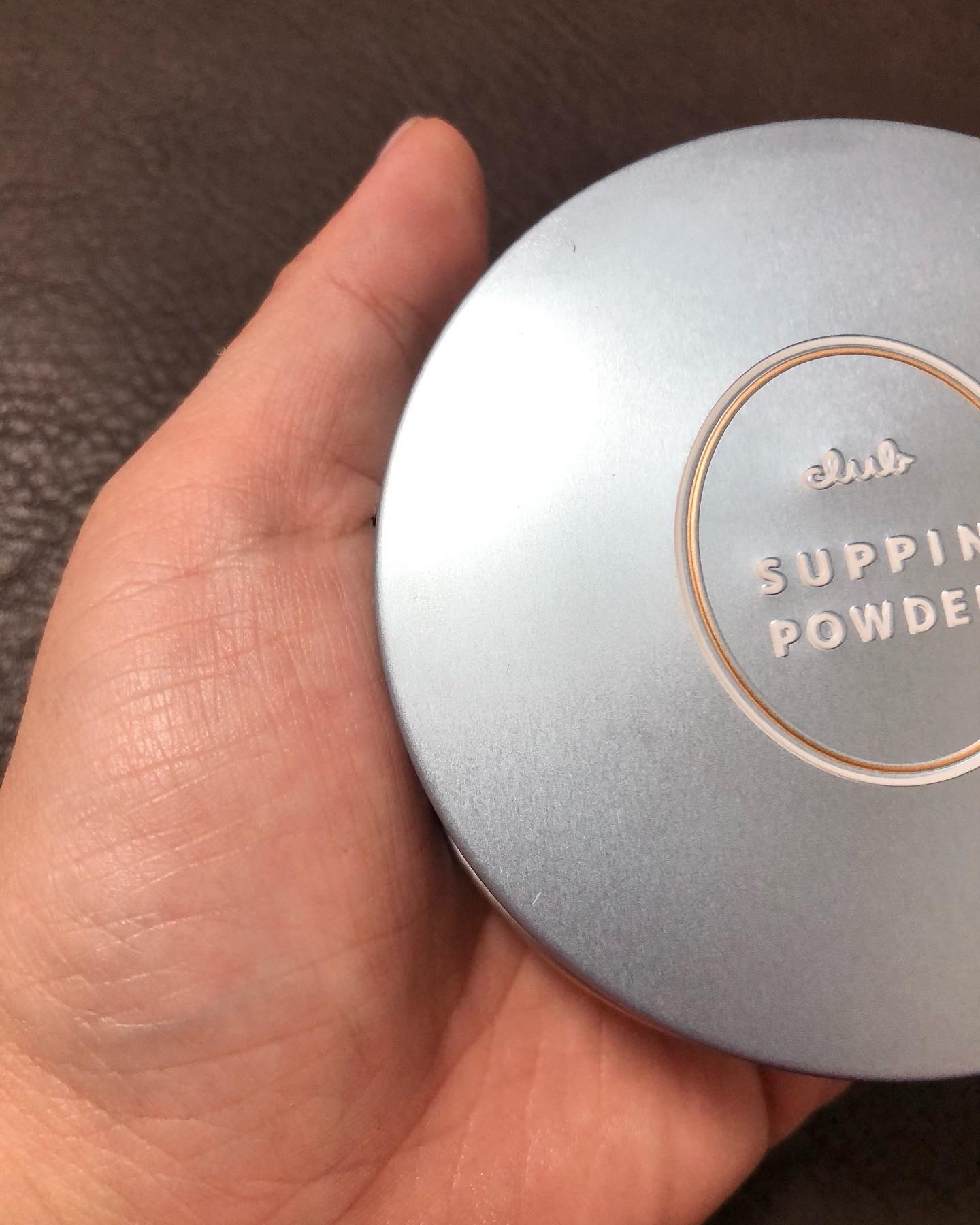 すっぴん ホワイトニングパウダーA/クラブ/プレストパウダーを使ったクチコミ（3枚目）