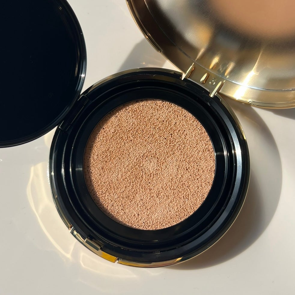 ライトフィット ハーフグロウ クッションファンデーション/Enamor/クッションファンデーションを使ったクチコミ(5枚目)