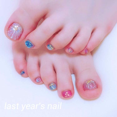 スガワラルナ on LIPS 「【summernail🏖🌺】じゃっじゃっじゃあ~~~ん🌈🌈ネイ..」（2枚目）