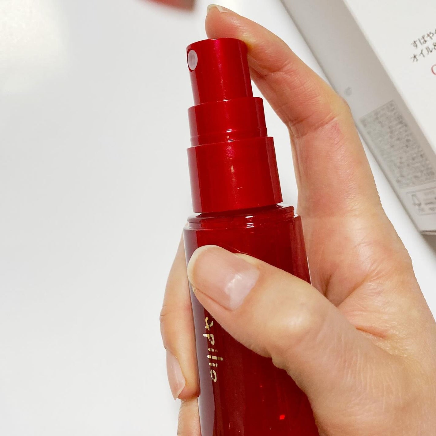 アラサーOLほっぺちゃん on LIPS 「#PR#オイルアンドエッセンスミスト#パピリオ#美容液ミスト商..」(3枚目)