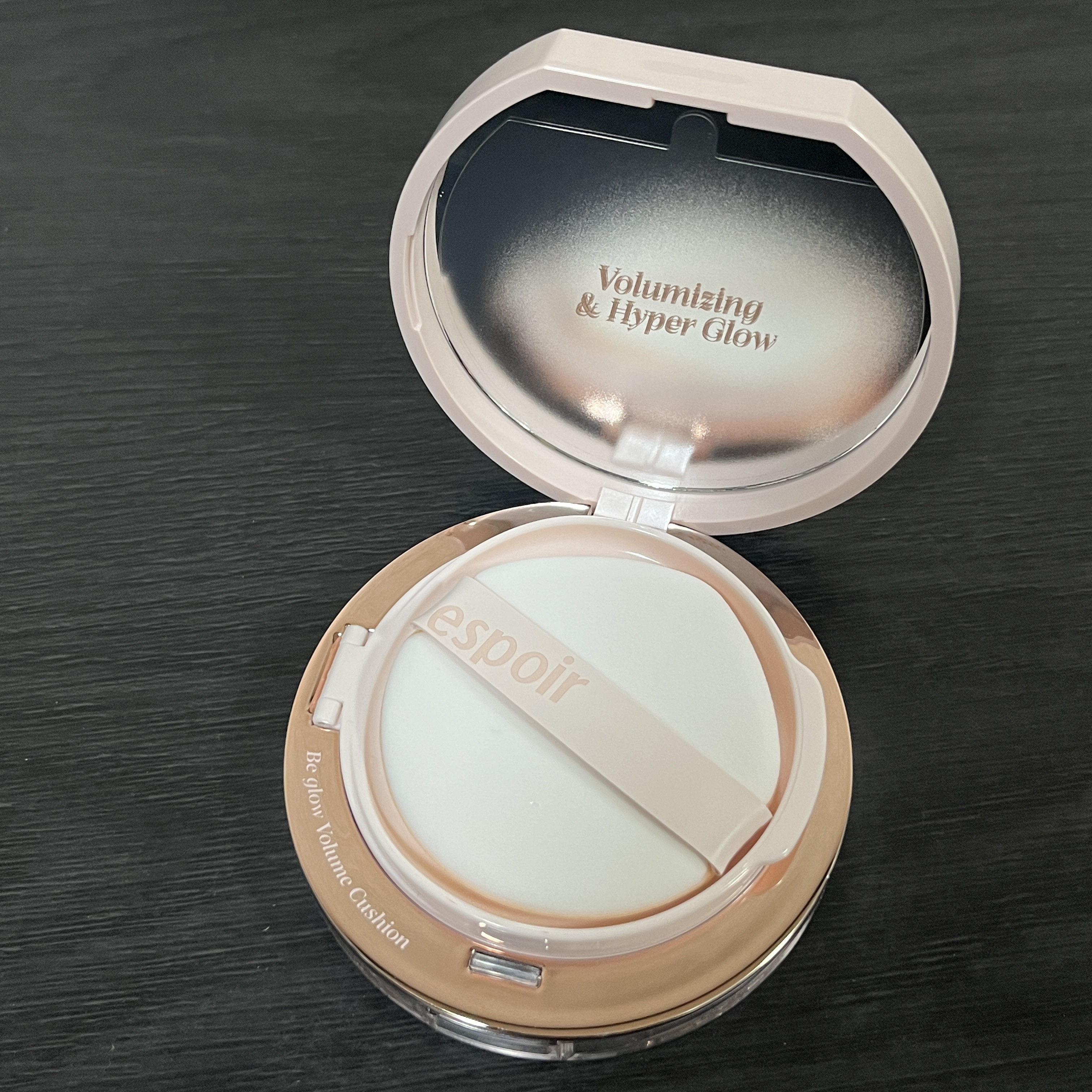 エスポア ビーグロー ボリュームクッション/espoir/クッションファンデーションを使ったクチコミ（2枚目）