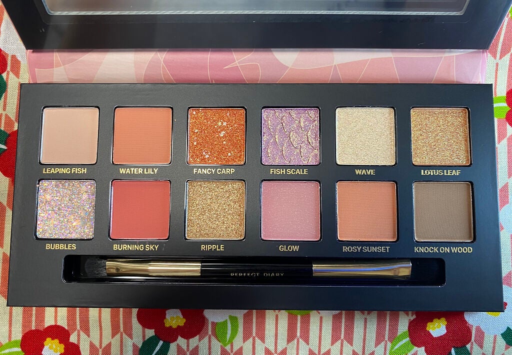 ãšã¯ã¹ãããŒã©12è² åç©ã¢ã€ã·ã£ããŠãã¬ãã/PERFECT DIARY/ã¢ã€ã·ã£ããŠãã¬ããã䜿ã£ãã¯ãã³ãïŒ4æç®ïŒ