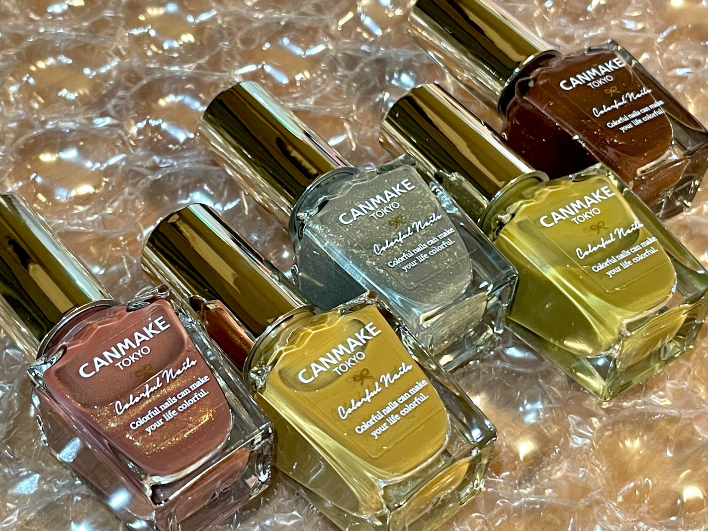 カラフルネイルズ/キャンメイク/マニキュアを使ったクチコミ(1枚目)