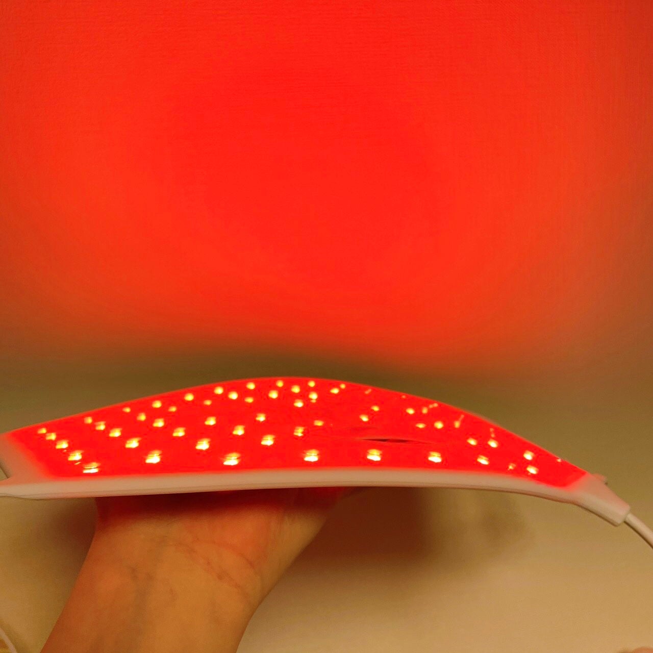 CurrentBody skin LEDライトセラピーマスク/CurrentBody/美顔器・マッサージを使ったクチコミ(6枚目)