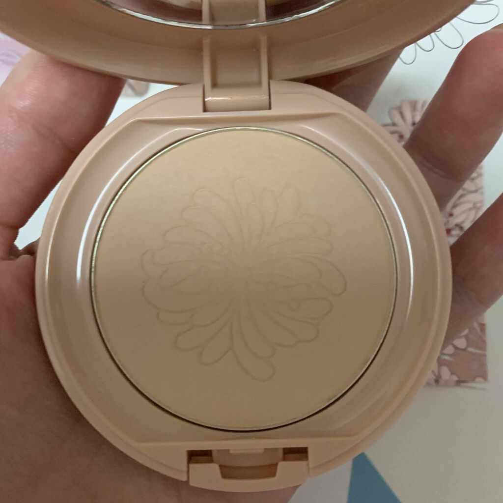 セッティング パウダー 02/PAUL & JOE BEAUTE/プレストパウダーを使ったクチコミ（2枚目）