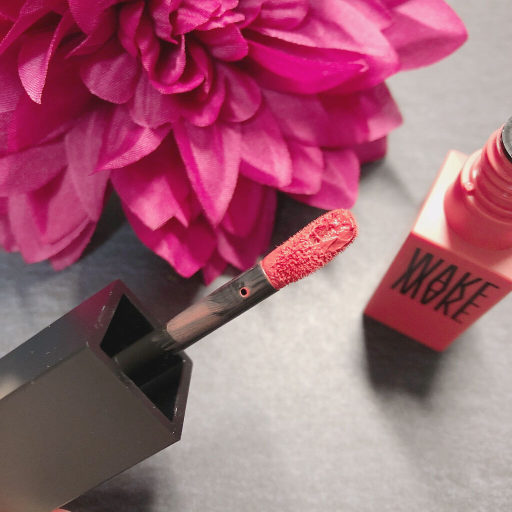 wakemake ホイッピングトックティントのクチコミ「WAKE MAKE ホイッピングトックティント💋

ふんわりマシュマロのようなリップメイク。
.....」（2枚目）