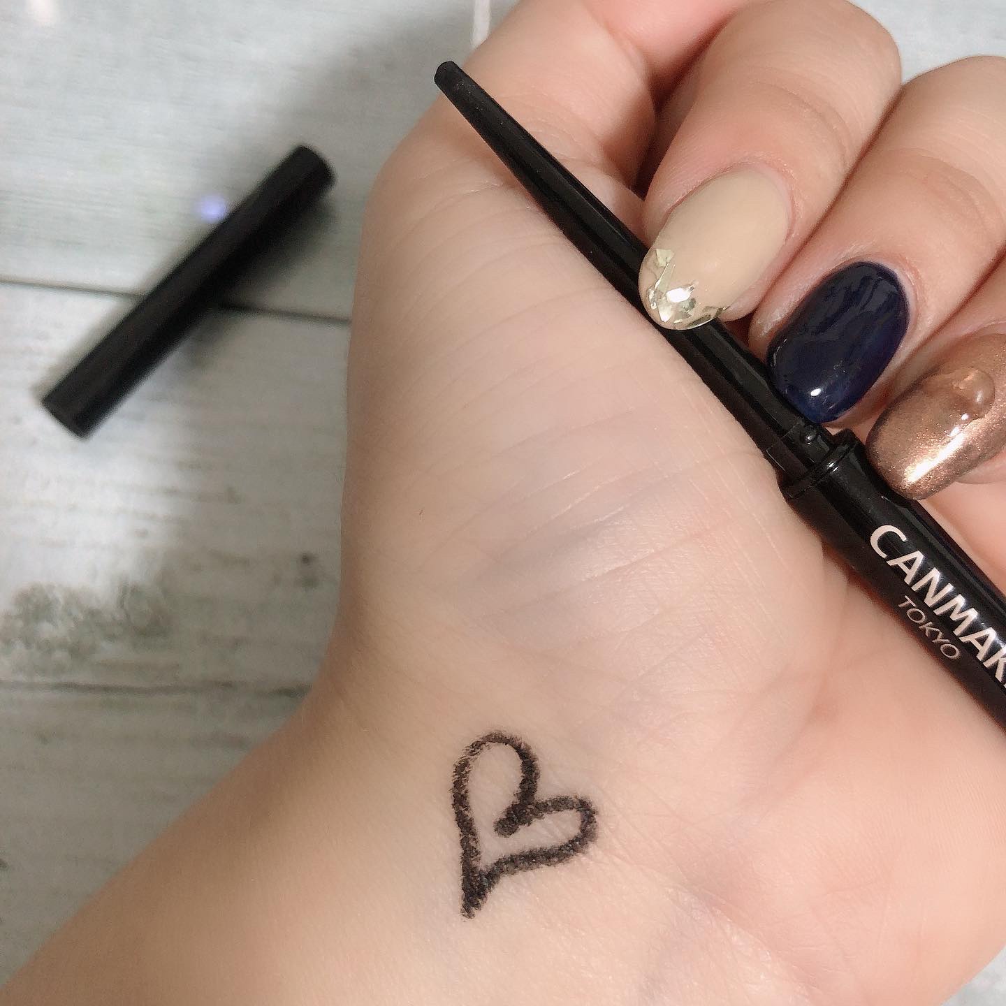 クリーミータッチライナー/キャンメイク/ジェルアイライナーを使ったクチコミ（2枚目）