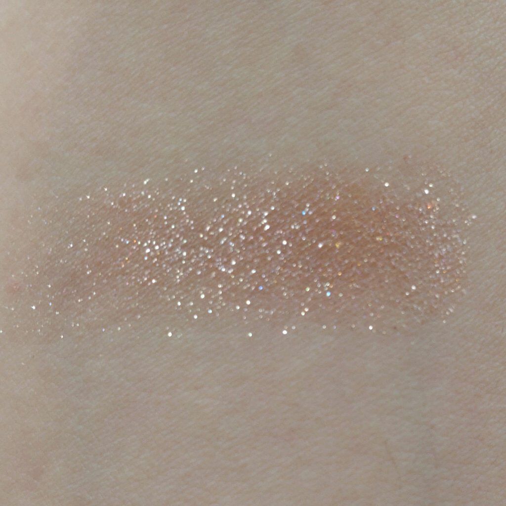 トーン タッチ アイズ/SUQQU/単色アイシャドウを使ったクチコミ（2枚目）