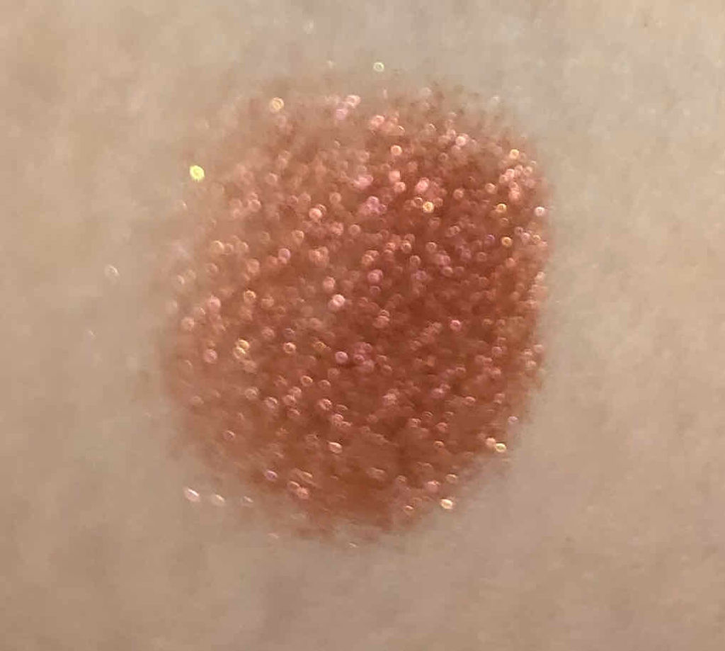 プリズム エアー シャドウ/CLIO/単色アイシャドウを使ったクチコミ（2枚目）