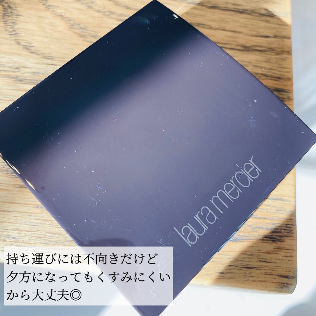 マットラディアンス ベイクドパウダー ハイライト01/ローラ メルシエ/パウダーハイライトを使ったクチコミ（3枚目）