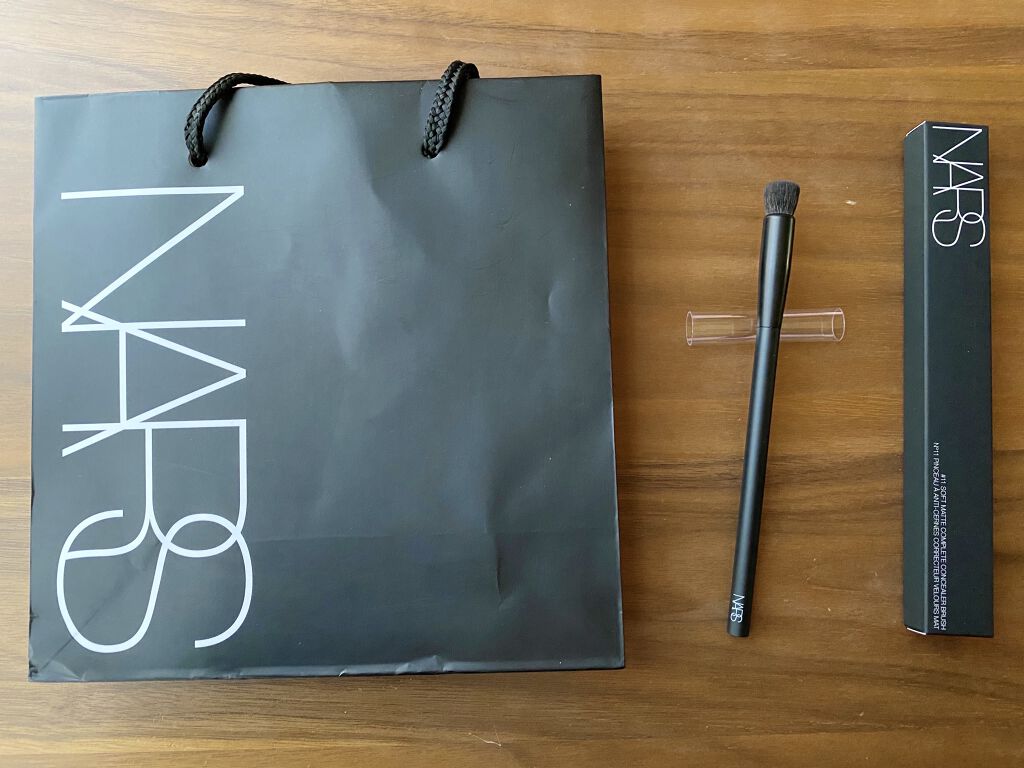 ソフトマットコンプリートコンシーラーブラシ ＃11/NARS/メイクブラシを使ったクチコミ（2枚目）
