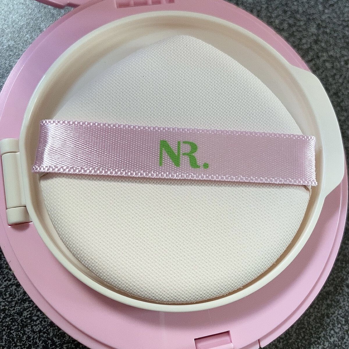 PROBIOエッセンスクッション/ネイチャーリパブリック/クッションファンデーションを使ったクチコミ（3枚目）