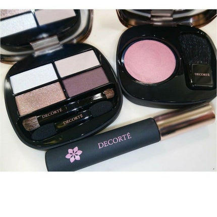 パウダー ブラッシュ/DECORTÉ/パウダーチークを使ったクチコミ(3枚目)