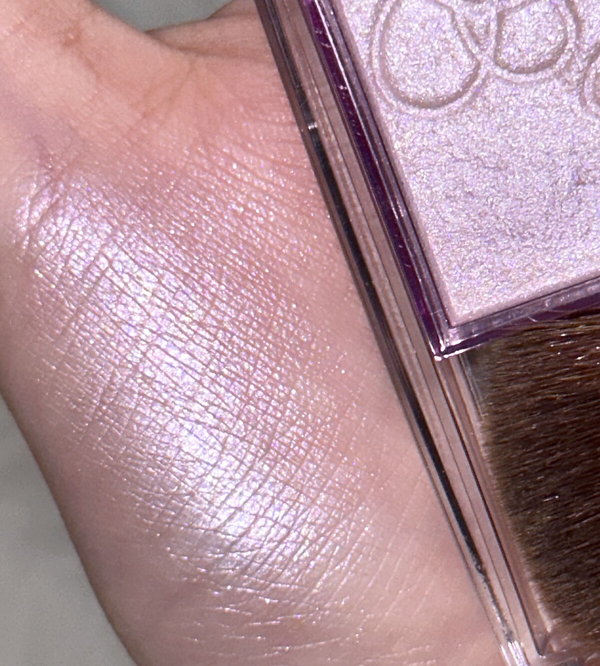 パールグロウニュアンサー/CEZANNE/パウダーハイライトを使ったクチコミ（1枚目）