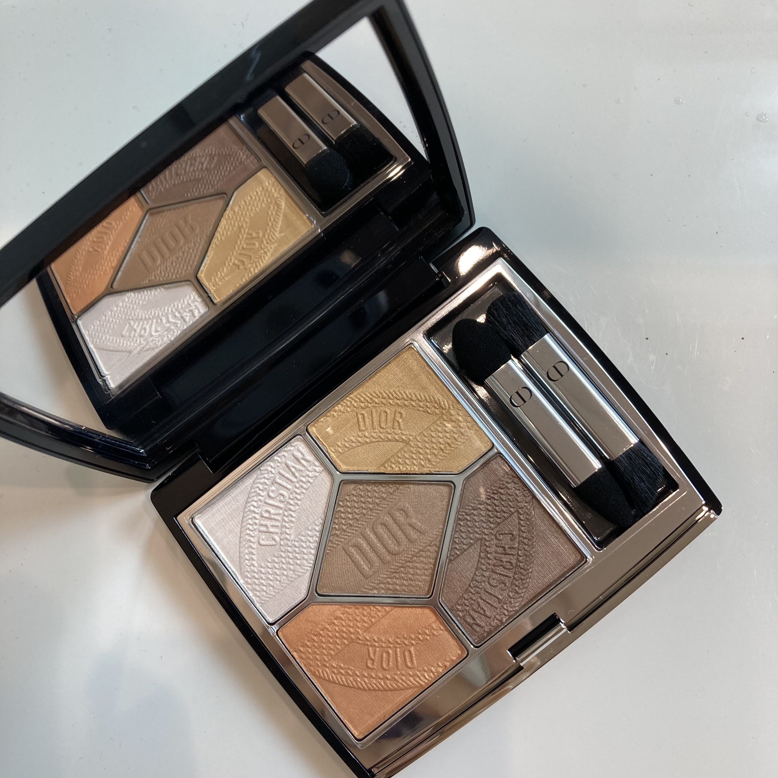【旧】サンク クルール クチュール/Dior/アイシャドウパレットを使ったクチコミ（1枚目）