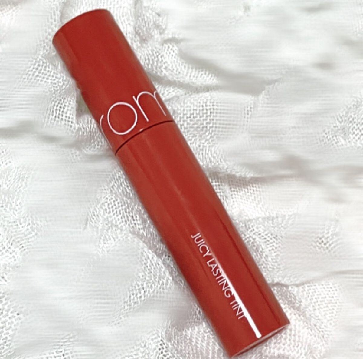 ジューシーラスティングティント/rom&nd/リップティントを使ったクチコミ(1枚目)