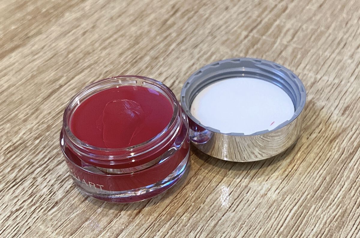 ジルスチュアート リップバーム フィグ＆フリージア：ルビーレッド/JILL STUART/リップバームを使ったクチコミ（1枚目）