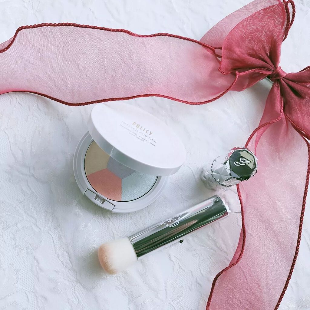 ポリシー化粧品 プレストパウダーのクチコミ「今回は、POLICY化粧品のロングセラー『プレストパウダー』お試しさせて頂きました❤

光のオ.....」（2枚目）