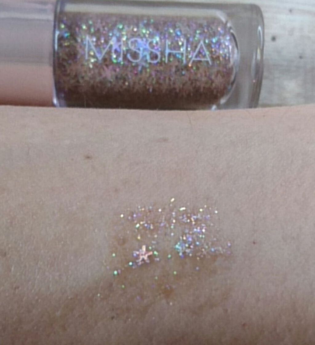 グリッタープリズム シャドウ/MISSHA/グリッターを使ったクチコミ(2枚目)