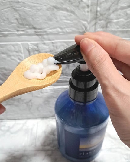 リアス ナイト モイスチャー シャンプー/トリートメント シトラスハーブの⾹り/riasu/市販シャンプーを使ったクチコミ(4枚目)