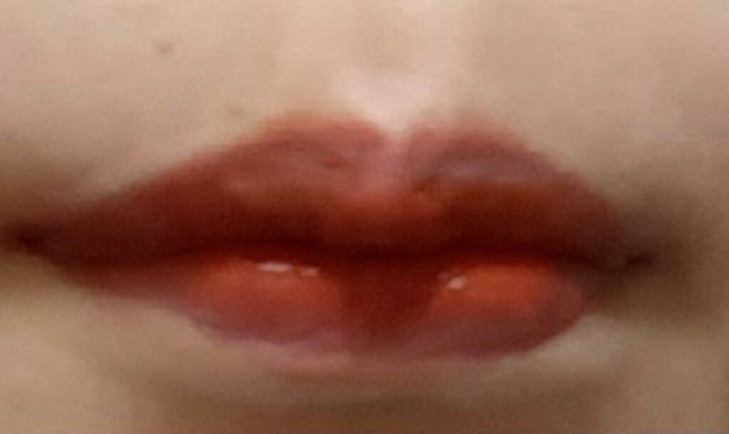 ジューシーラスティングティント/rom&nd/リップティントを使ったクチコミ（3枚目）